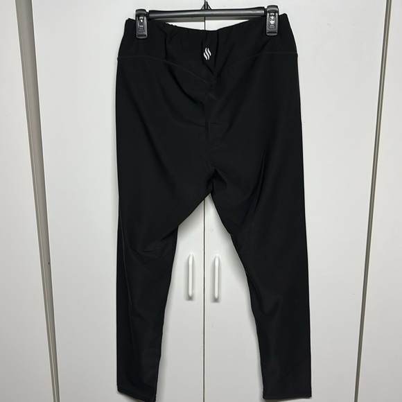 Sweat Shaper Athletic Leggings - Picture 6 of 13